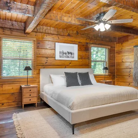 Dudley IV By Avantstay Cosy Cabin W Hot Tub Sweeping Views Pigeon Forge Exterior photo