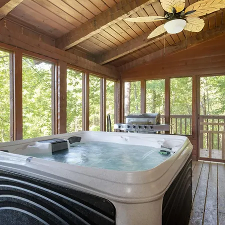 Dudley IV By Avantstay Cosy Cabin W Hot Tub Sweeping Views Pigeon Forge Exterior photo