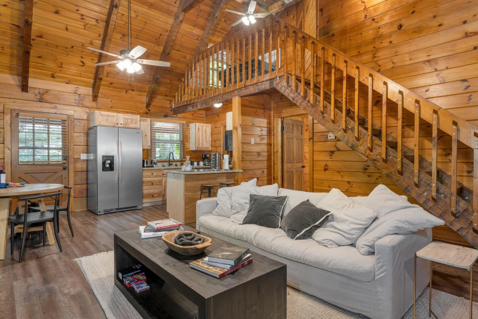 Dudley Iv By Avantstay Cosy W Hot Tub Sweeping Views Holiday home Pigeon Forge